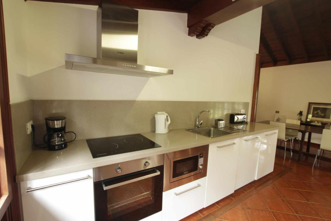 Casa Privada Con Piscinajacuzzi En La Orotavaヴィラ エクステリア 写真